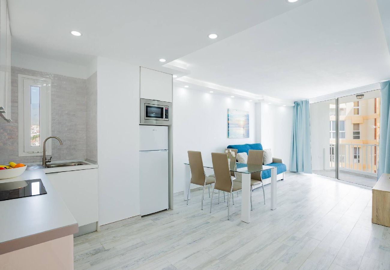Apartamento en Arona - Fantastico Apartamento en el Corazón de Las Americas 