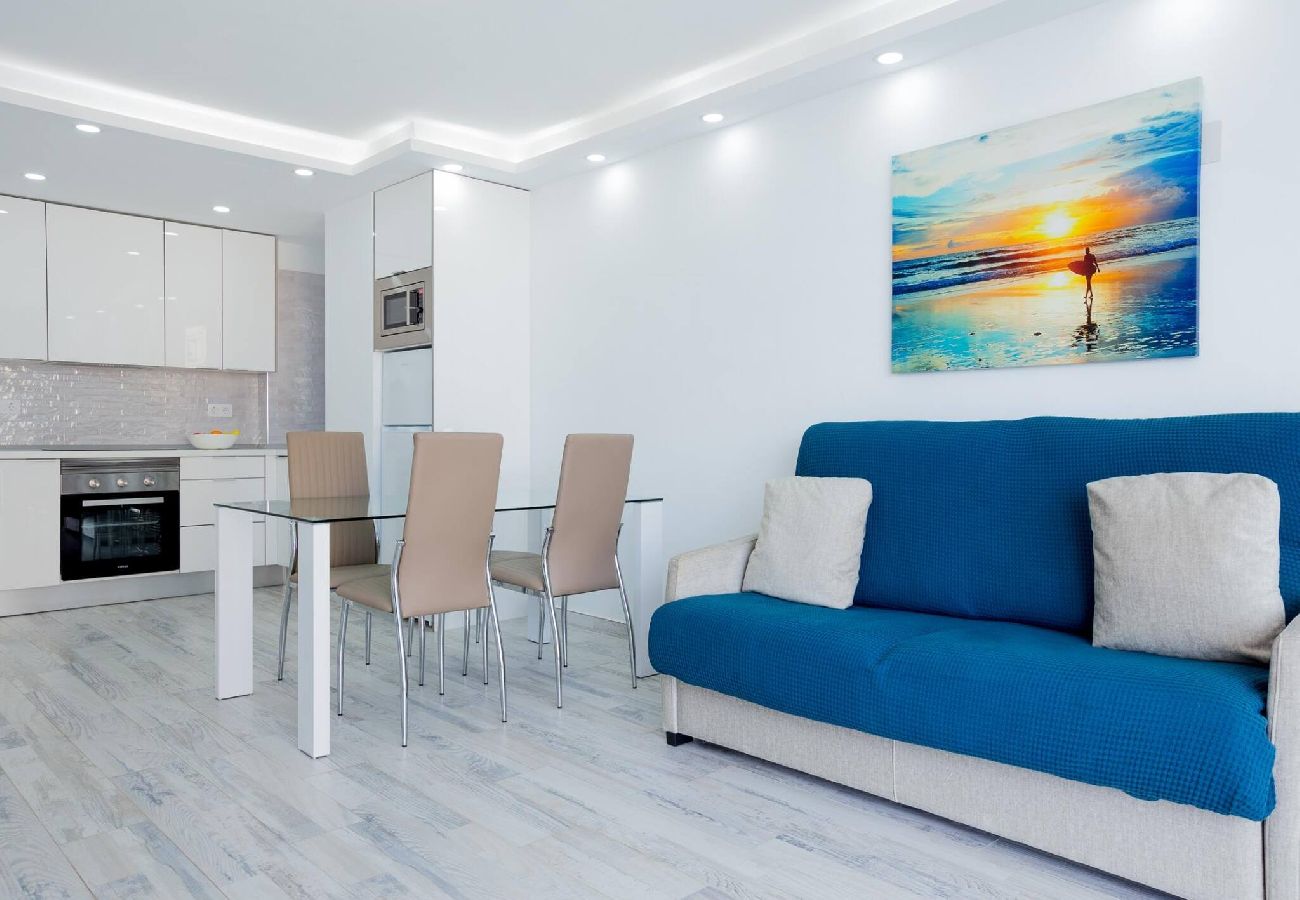 Apartamento en Arona - Fantastico Apartamento en el Corazón de Las Americas 