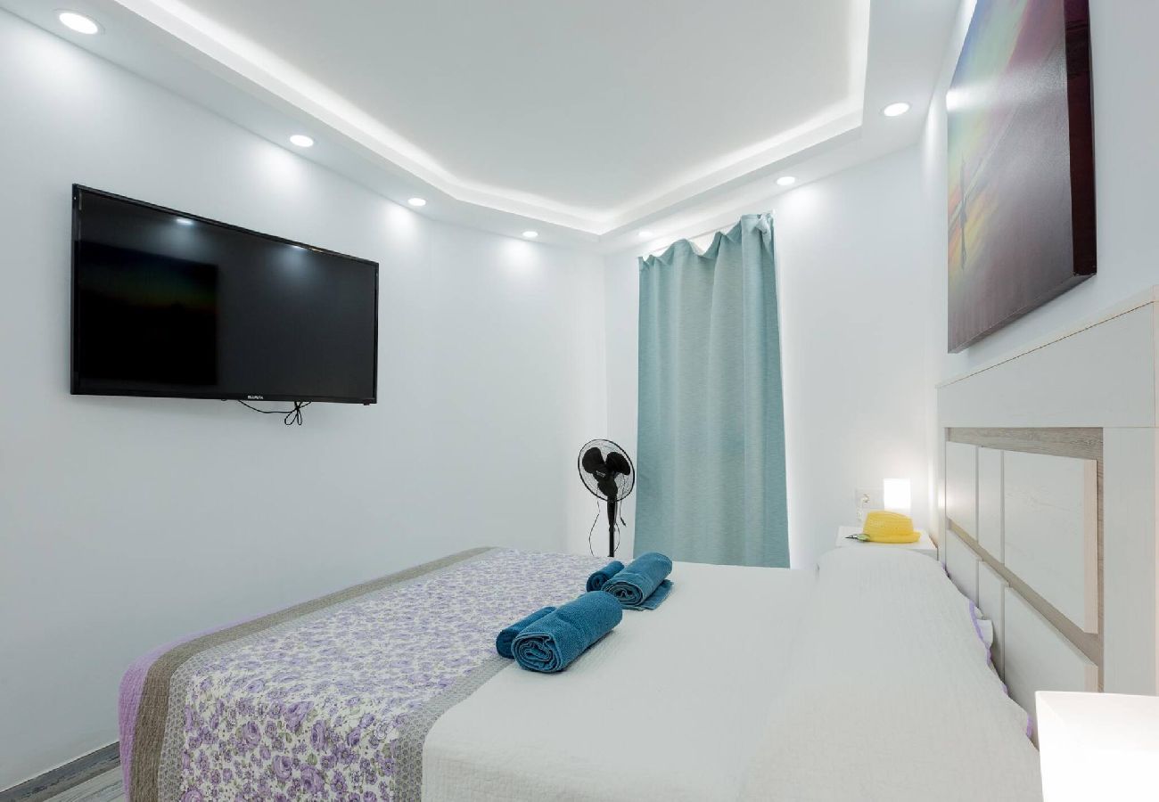 Apartamento en Arona - Fantastico Apartamento en el Corazón de Las Americas 