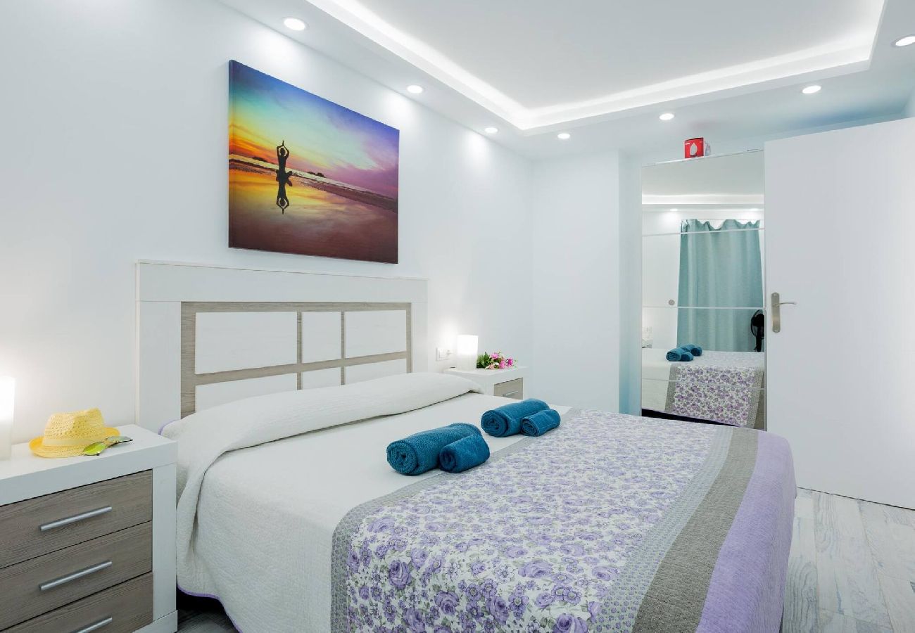 Apartamento en Arona - Fantastico Apartamento en el Corazón de Las Americas 