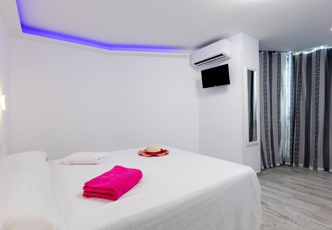 Apartamento en Arona - Apartamento Moderno y Comodo