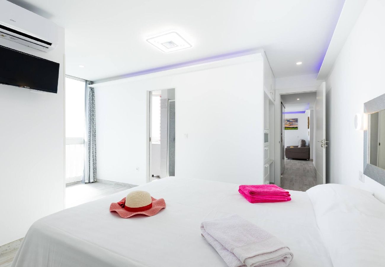 Apartamento en Arona - Apartamento Moderno y Comodo