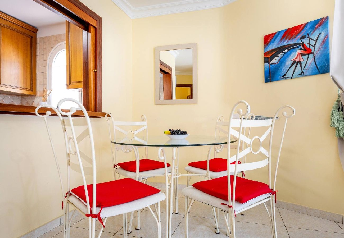 Apartamento en Los Cristianos - Apartamento Tropical ubicación inmejorable