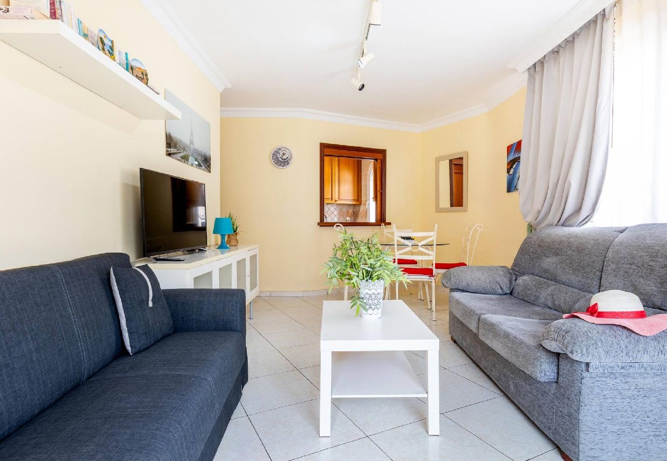 Apartamento en Los Cristianos - Apartamento Tropical ubicación inmejorable