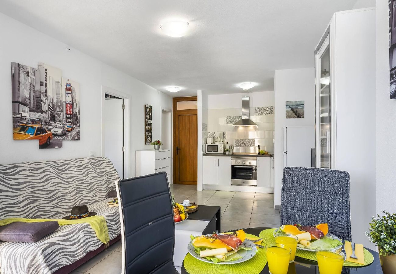 Apartamento en Arona - Precioso Apartamento en Las Americas air cond. 