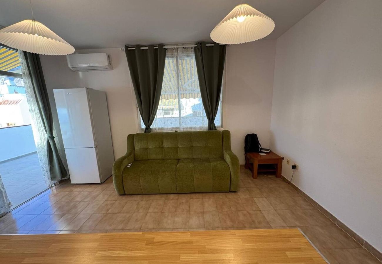 Apartamento en Santiago del Teide - Casa Flower con grande terraza