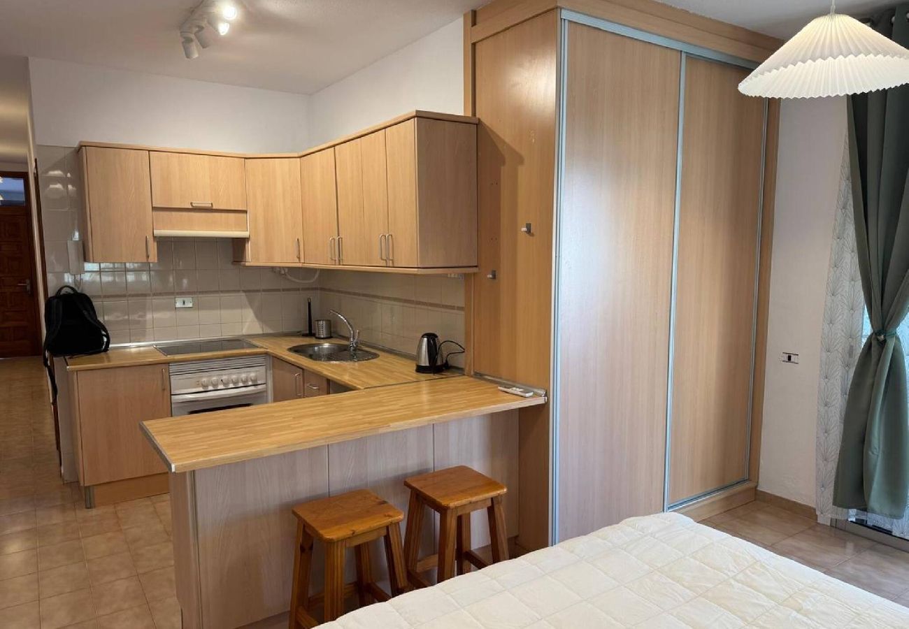 Apartamento en Santiago del Teide - Casa Flower con grande terraza