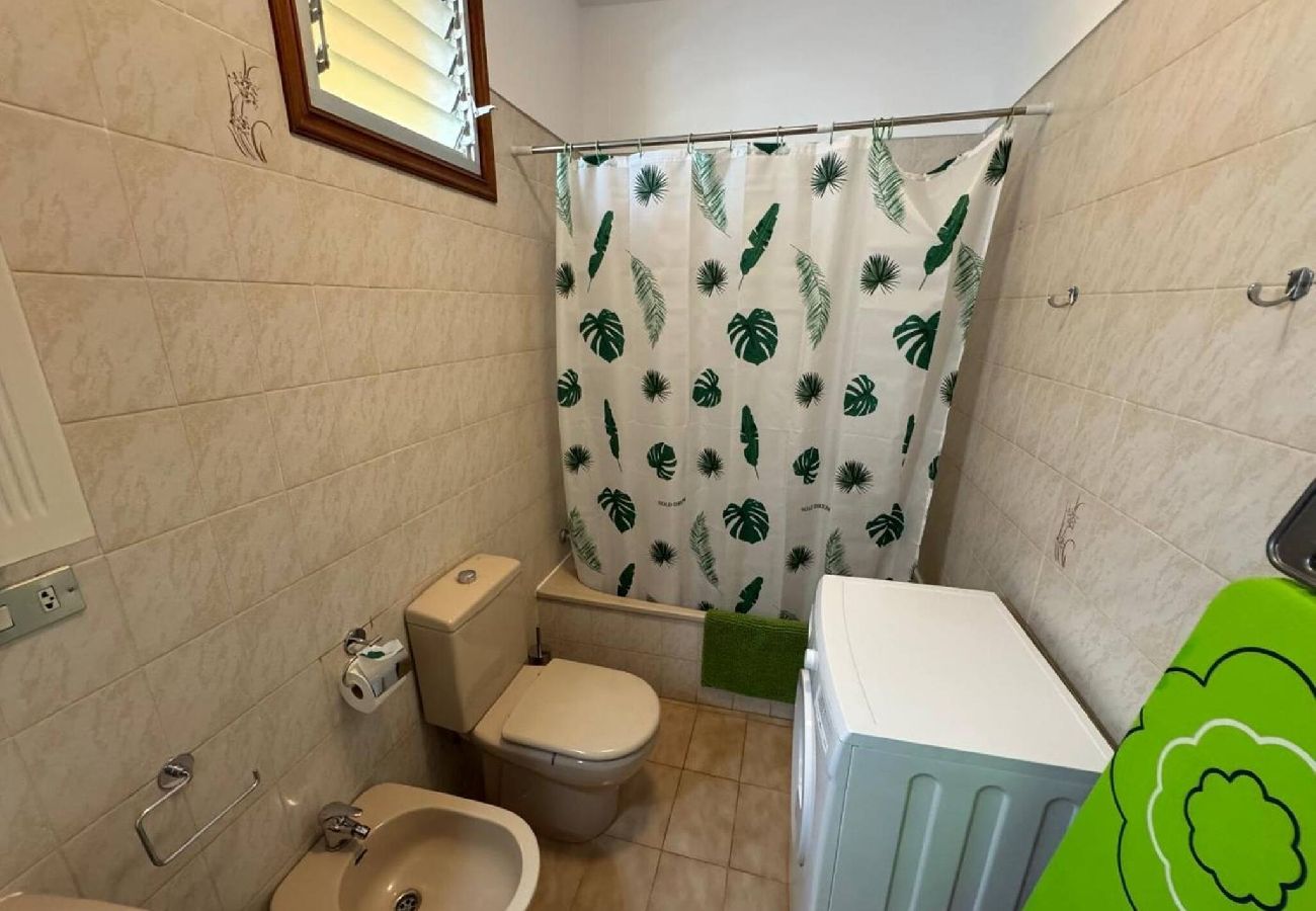 Apartamento en Santiago del Teide - Casa Flower con grande terraza