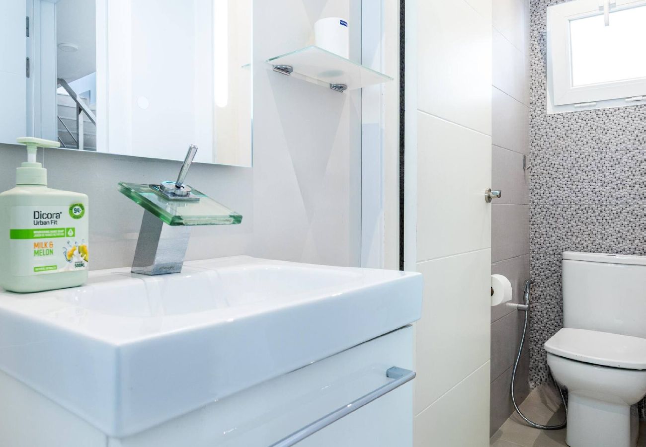 Apartamento en Arona - 3 Encantador Apartamento en Las Américas 