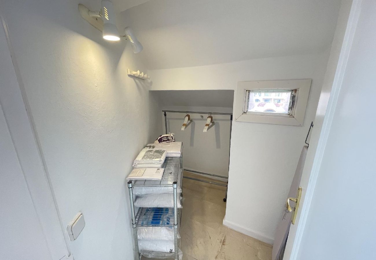Apartamento en San Miguel de Abona - Oasis Attico estudio con terraza y piscina 